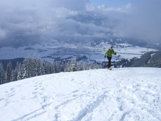 Schneeschuhwanderung Stierkopf