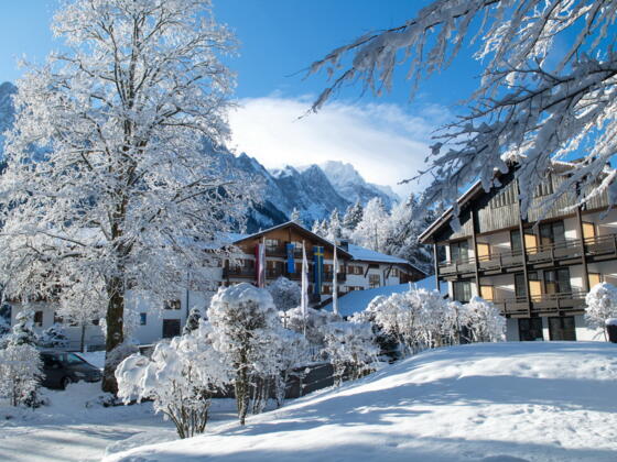 Das Hotel im Winter
