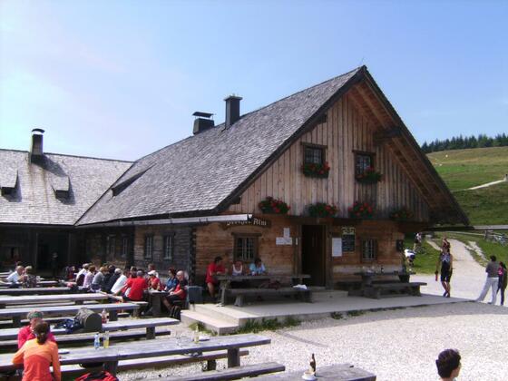 Die Stoißeralm