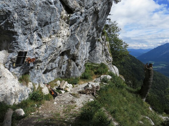 Wandbuch des Goldtropfsteigs