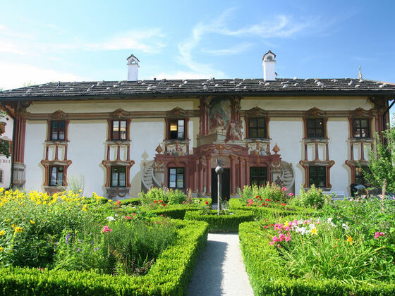 Pilatushaus im Sommer