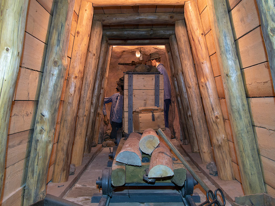 Blick in den Stollen im Bergbaumuseum