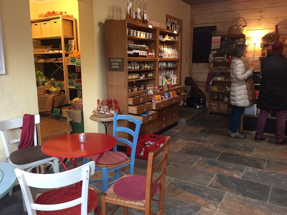 KlosterGut Schlehdorf Hofladen mit Hofcafé