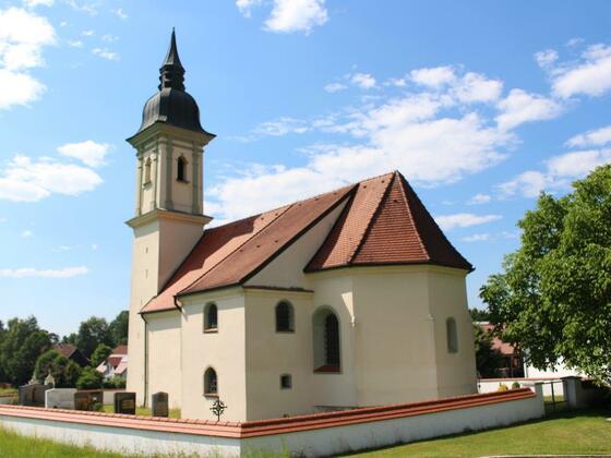 Filialkirche Mariä Geburt Eschlbach