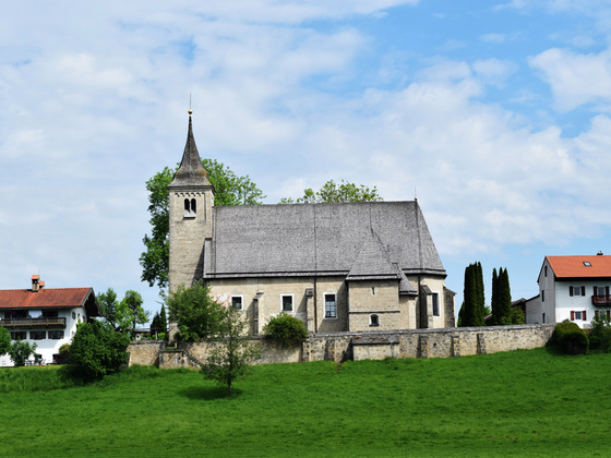 Kirche St. Wolfgang in Rabenden