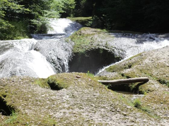 Eistobel erste Wasserfälle