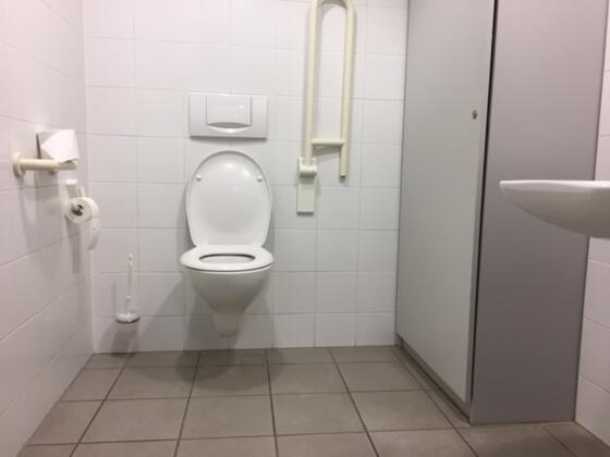 Rolli-WC Ebersberg, Klosterbauhof