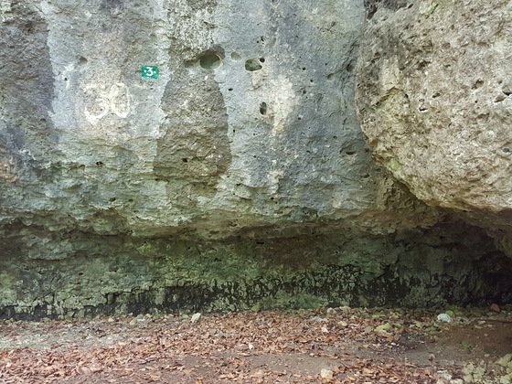 Höhle Nr. 30