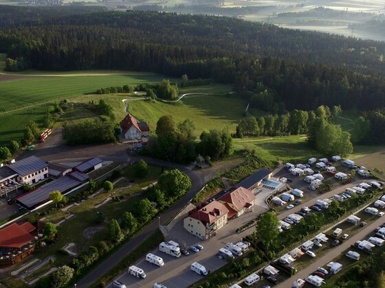 Panorama &amp; Wellness-Campingplatz Großbüchlberg