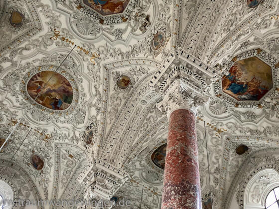 Kirche der Kreuzherrn 