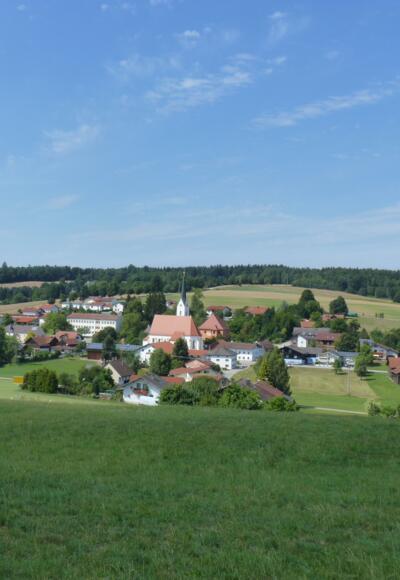 Blick auf Peterskirchen