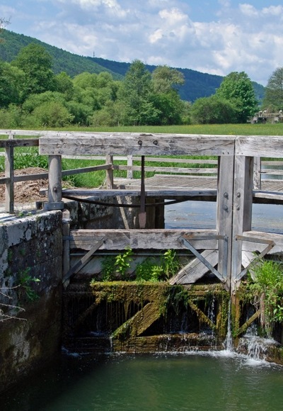 Schleusentor des alten Ludwigkanals