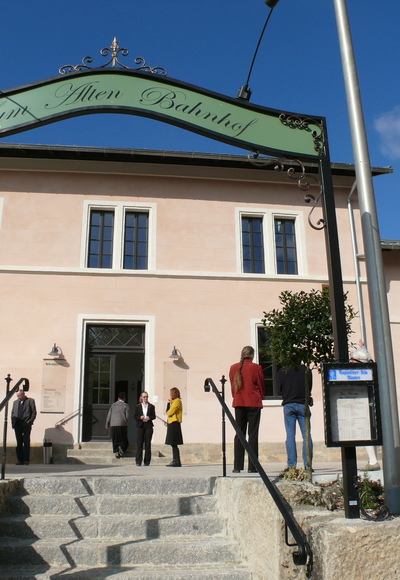 Bahnhof, Museum, Gastst&amp;#228;tte, Urzeit