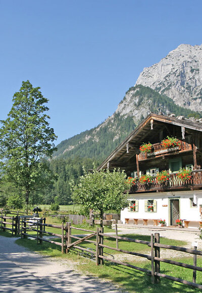 Almerlebnisbus am Klausbachhaus