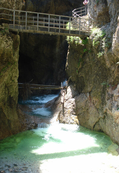 Tolle Brücken durch die Almbachklamm