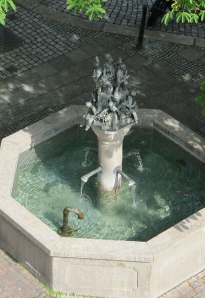 Rathausbrunnen Hof