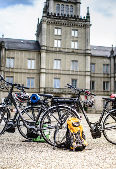 Fahrräder am Schloss Ehrenburg
