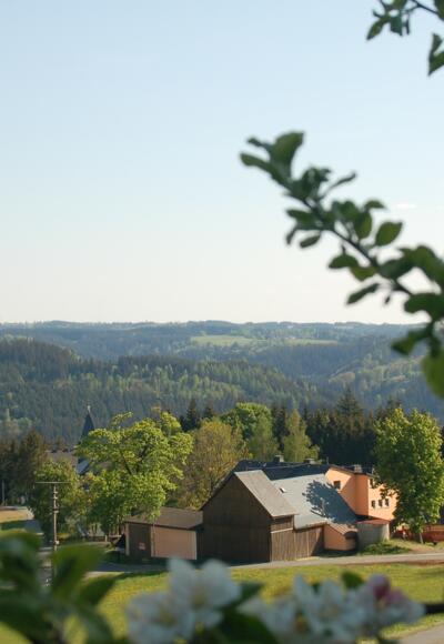 Blick von der Schnaid nach Bernstein am Wald