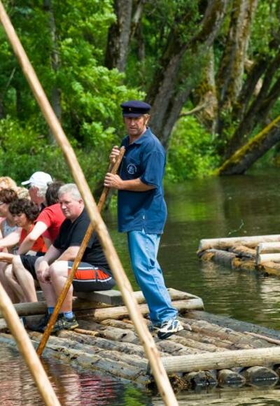 Floßfahrt auf der Wilden Rodach