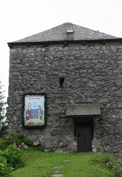 Hallthurm Wehranlage