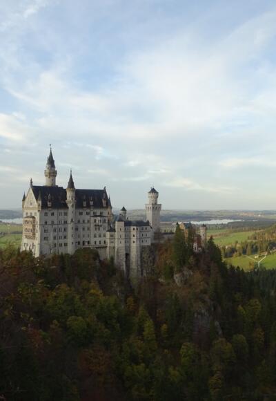 Blick auf Schloss Neuschwanstein von der Marienbrücke