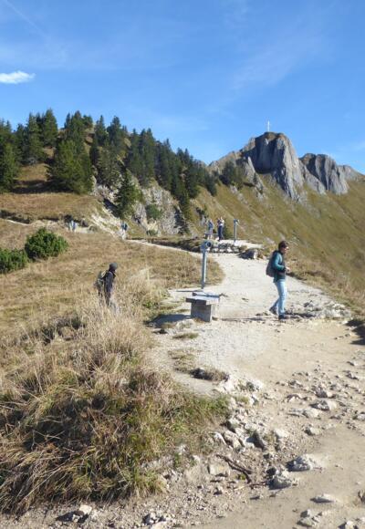 Im Aufstieg zum Branderschrofen