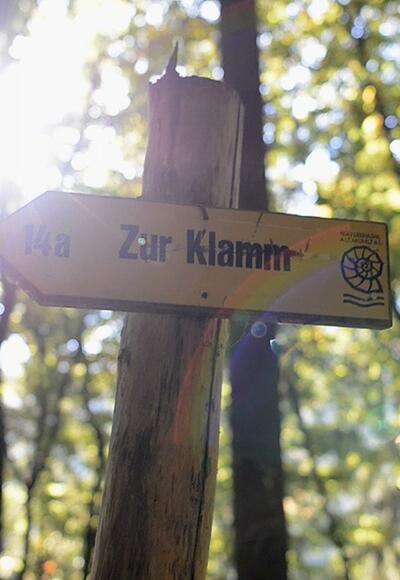 Wanderung in der Klamm in Riedenburg im Altmühltal