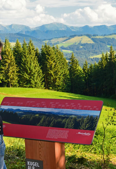 Auf dem höchsten Punkt - der Kugel Panoramblick