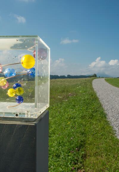 Eingangsstele von Oy-Mittelberg