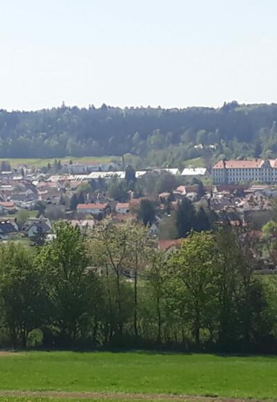 Blick über Ottobeuren von Halbersberg