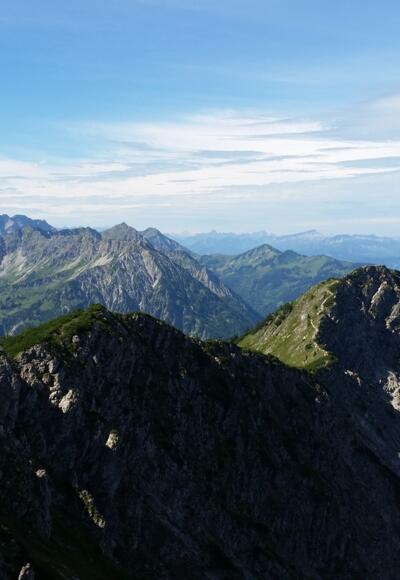 Gratverlauf mit dem Iseler als Abschluss.