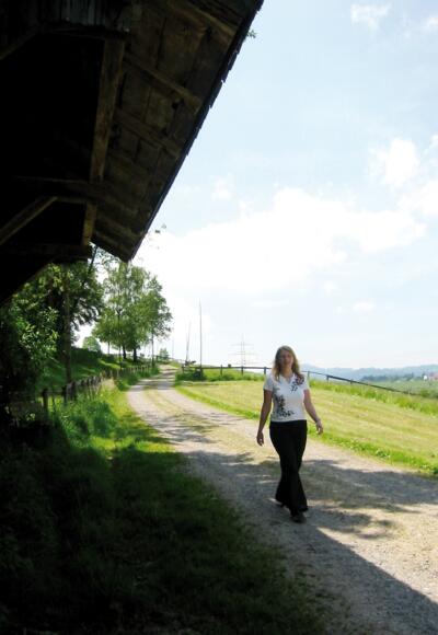 Entlang des Weges haben wir mehrere Möglichkeiten zur Rast.