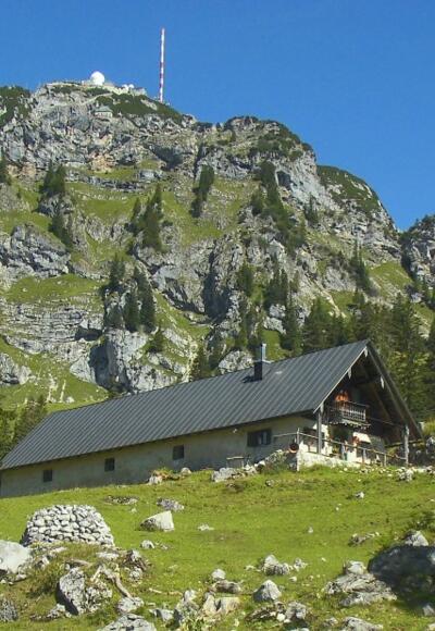 Almhütte am Weg