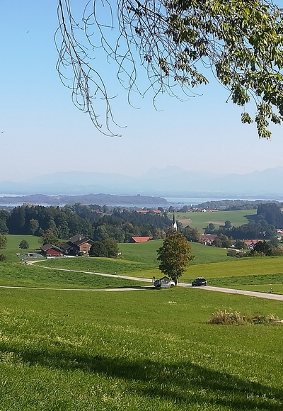 Obst- und Kulturweg Ratzinger Höhe