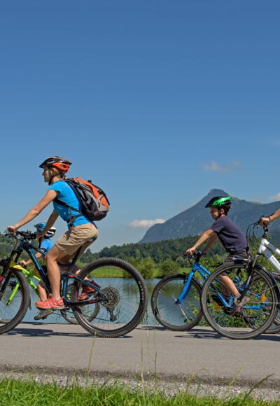Radfahren mit Familie