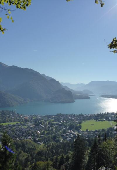 Blick auf  St.Gilgen und den Schafberg im Hintergrund