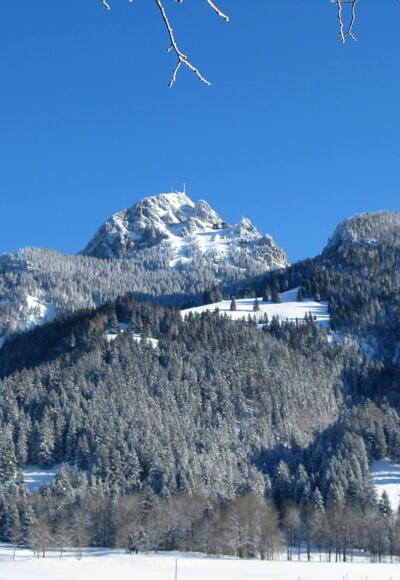 Unser Wegbegleiter &quot;Wendelstein, 1837m&quot; zeigt sich schon am Parkplatz!