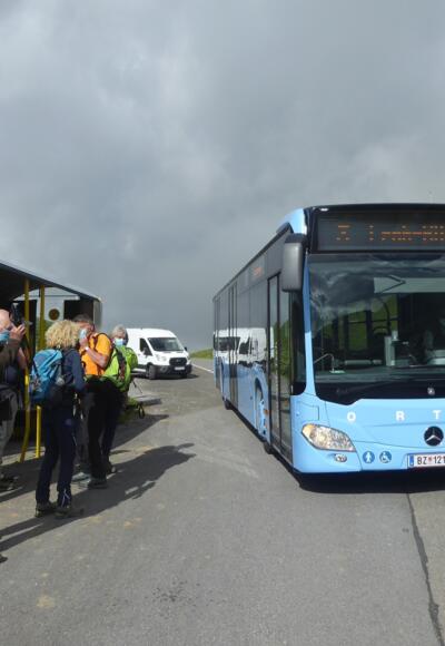 Bushaltestelle Hotel Adler