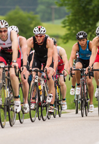 Rennradfahrer Waginger See