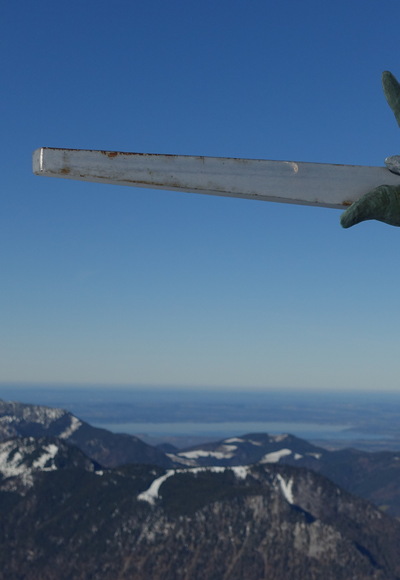 Gipfel  -  Chiemsee im Hintergrund
