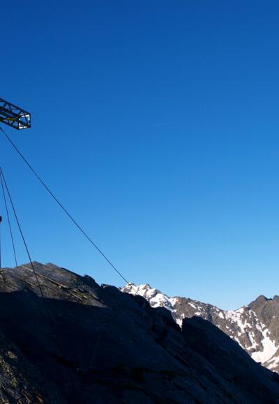 Gipfelkreuz Schöntalspitz 3008m