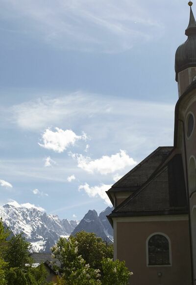 Pfarrkirche St. Martin im Garmischer Zentrum