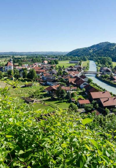 Wanderung - Eschenlohe über den Heuberg - Blick über Eschenlohe Richtung Ohlstadt