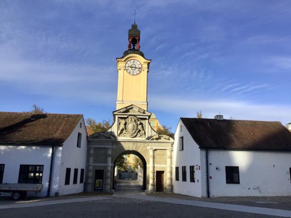 Schleifenroute - Ingolstadt altes Schloss Eingang