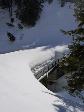 Schneemassen am Filzmoosbach