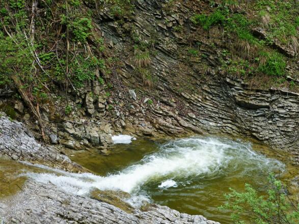 Schichtungen am Filzmoosbach