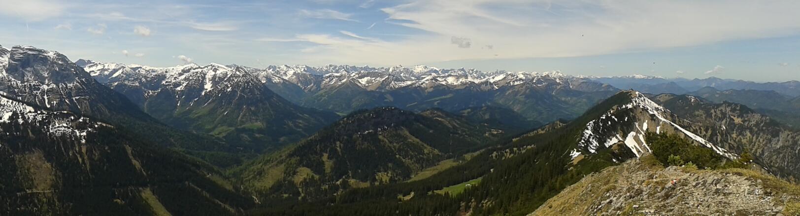 Panoramablick von der Halserspitze SW
