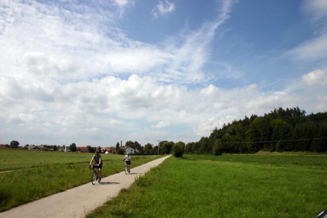 Der Bockerlbahnradweg frei von jedem Straßenverkehr