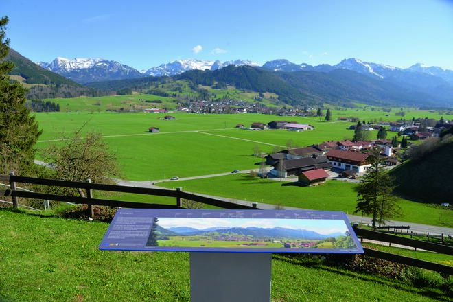 Panoramablick in den Schlosspark