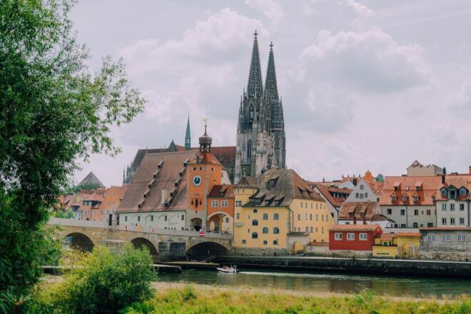 Regensburg - Dom und Steinerne Brücke